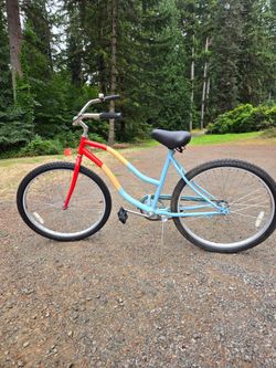 Huffy beach cruiser bike