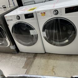 lg thinq front load washer dryer set