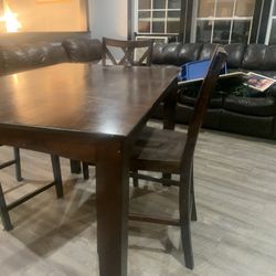 Table N 3 Chairs ( Uniondale Long Island CHAIRS Are Loose But Still Stable 