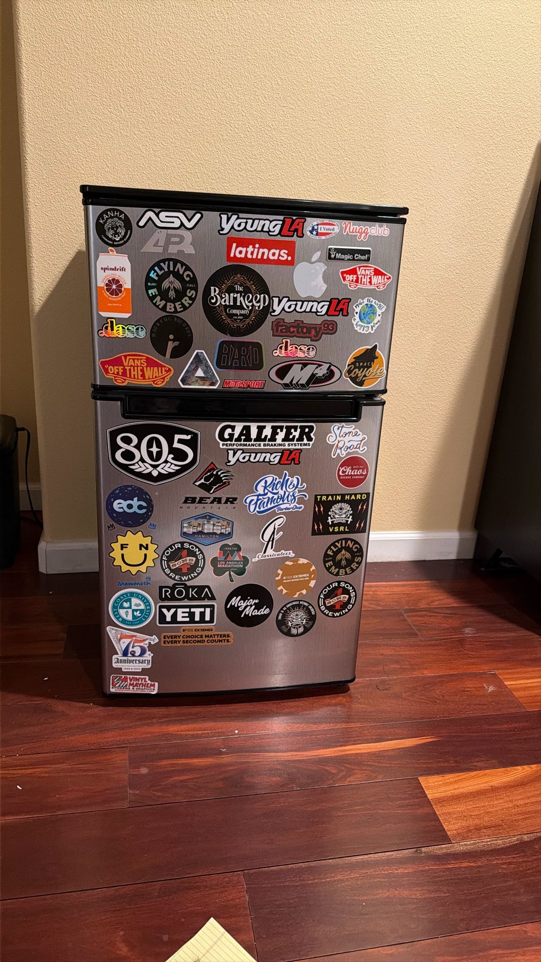 Mini Fridge/freezer