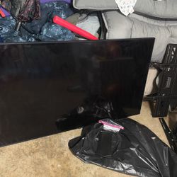 Lg Smart Tv  With Stand For 