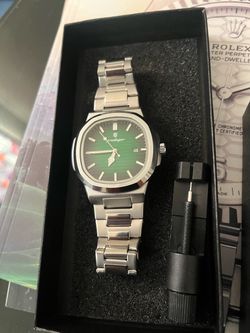 Green Poedagar Watch Brand New