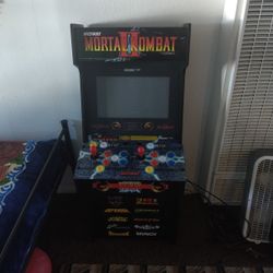 Mortal Kombat Arcade Game