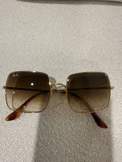 Ray-Ban Square 1971 RB1971 Sunglasses – Gold Frame / Brown Gradient Lenses