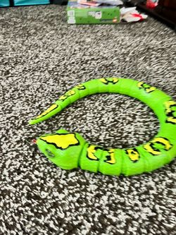 Robo Alive King Python by ZURU Animal Figure