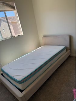 Twin bed mattress and frame