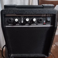 Guitar Amplifier 
