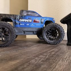 Arrma 4x2 Granite.