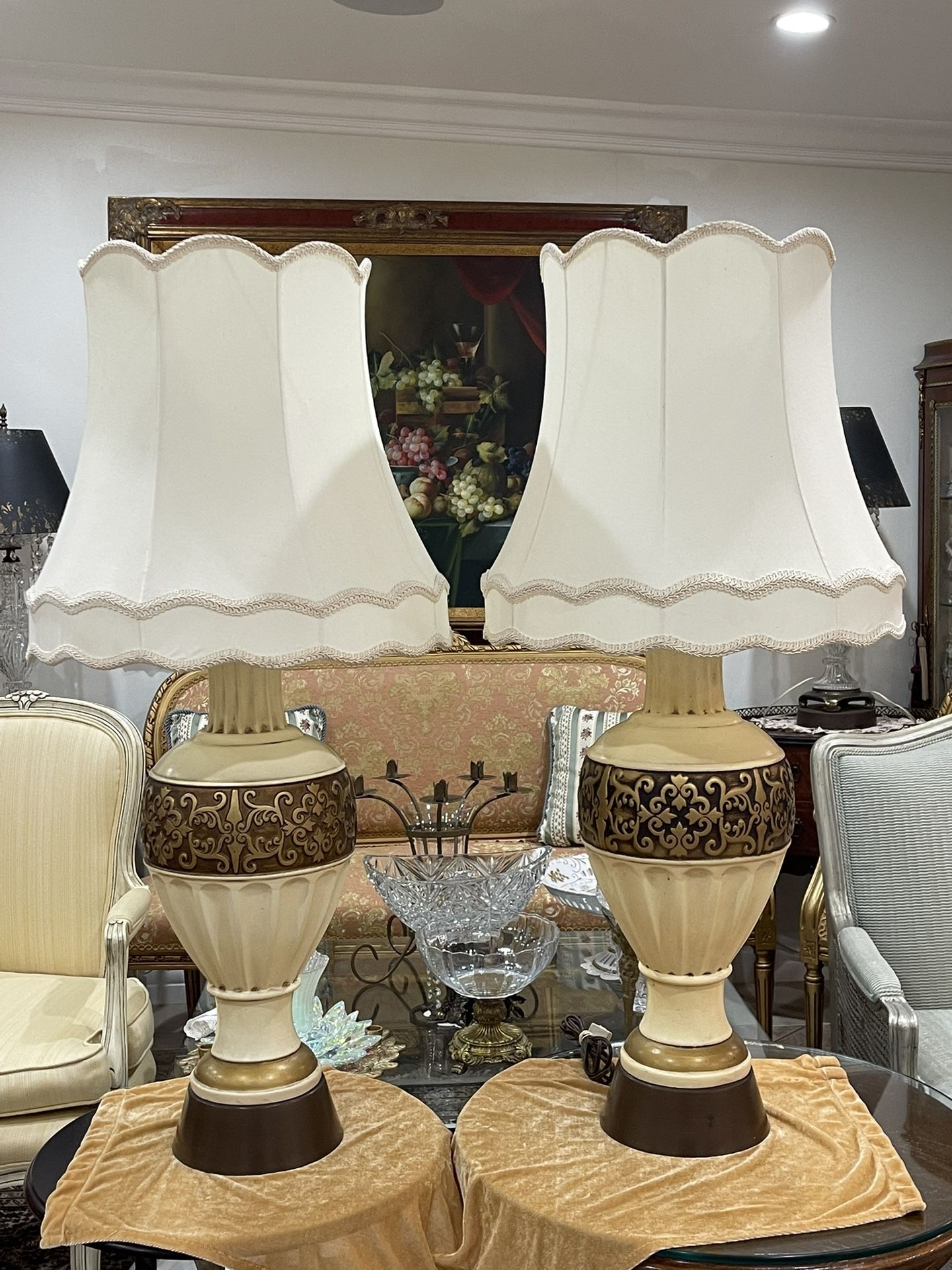 Pair of Magnificent Mid Century Fredrick Cooper Porcelain & Brass Table Lamps🌷