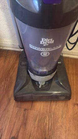 Dirt Devil Vacuum Cleaner