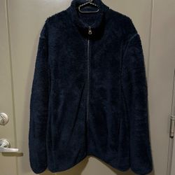 Men’s Large Deep Pile Fleece zip up Jacket By Uniqlo (Pick up🛒 In Bellevue)*Check out my Other Posts 🎁