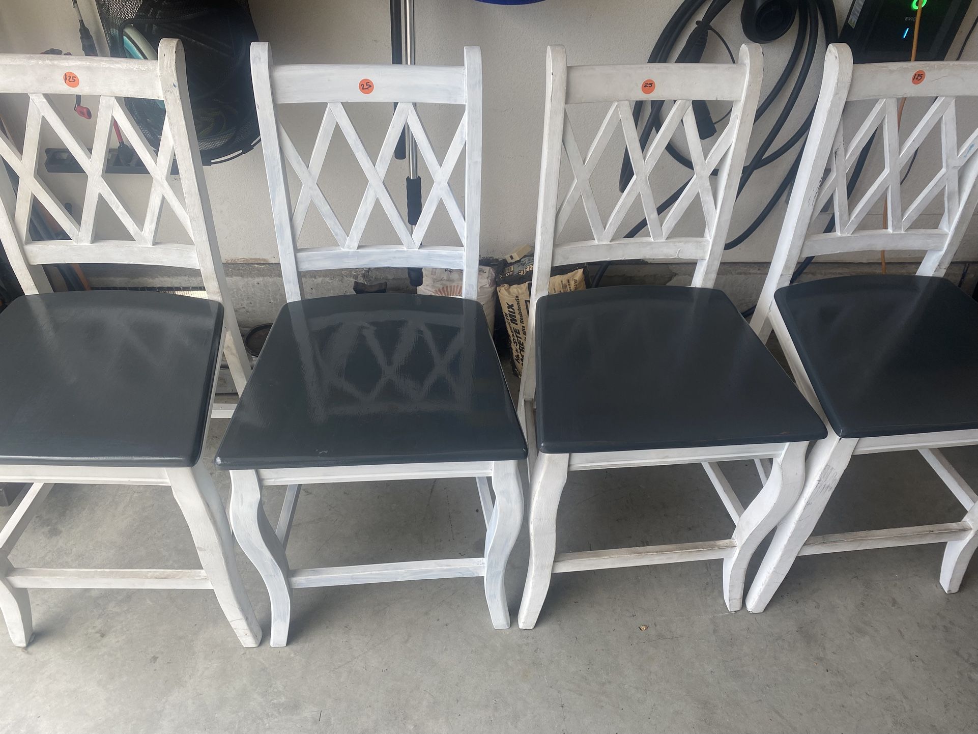 4 Bar Stools