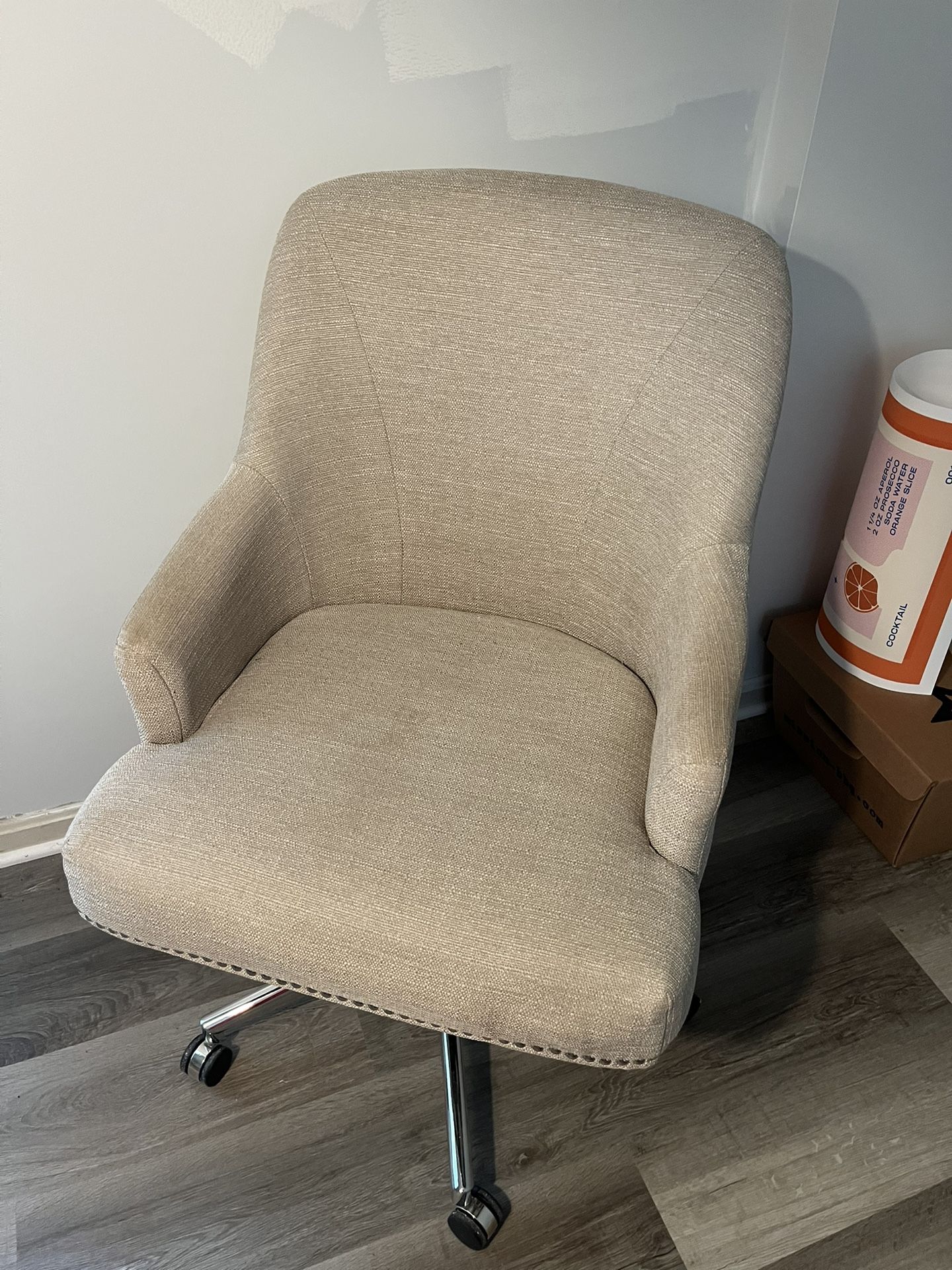 Memory foam Cream Office Chair