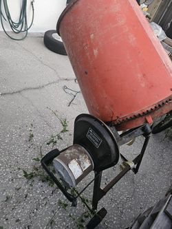 Electric Concrete Mixer Made In Canada Works Great $200 Cash