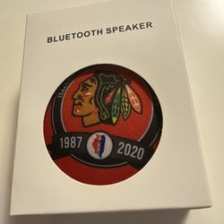 Portable Bluetooth Speaker – Chicago Blackhawks 🏒🔥