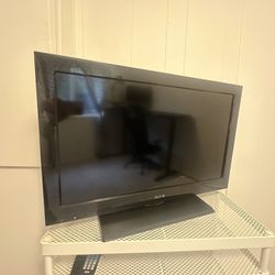 32 Inch Sanyo Flat Screen 