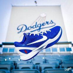NEW Nike Zoom Kobe 6 Low-Top Sneakers Dodgers Edition size 10.5