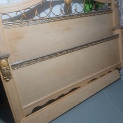 King Headboard Footboard Rails Box Spring 