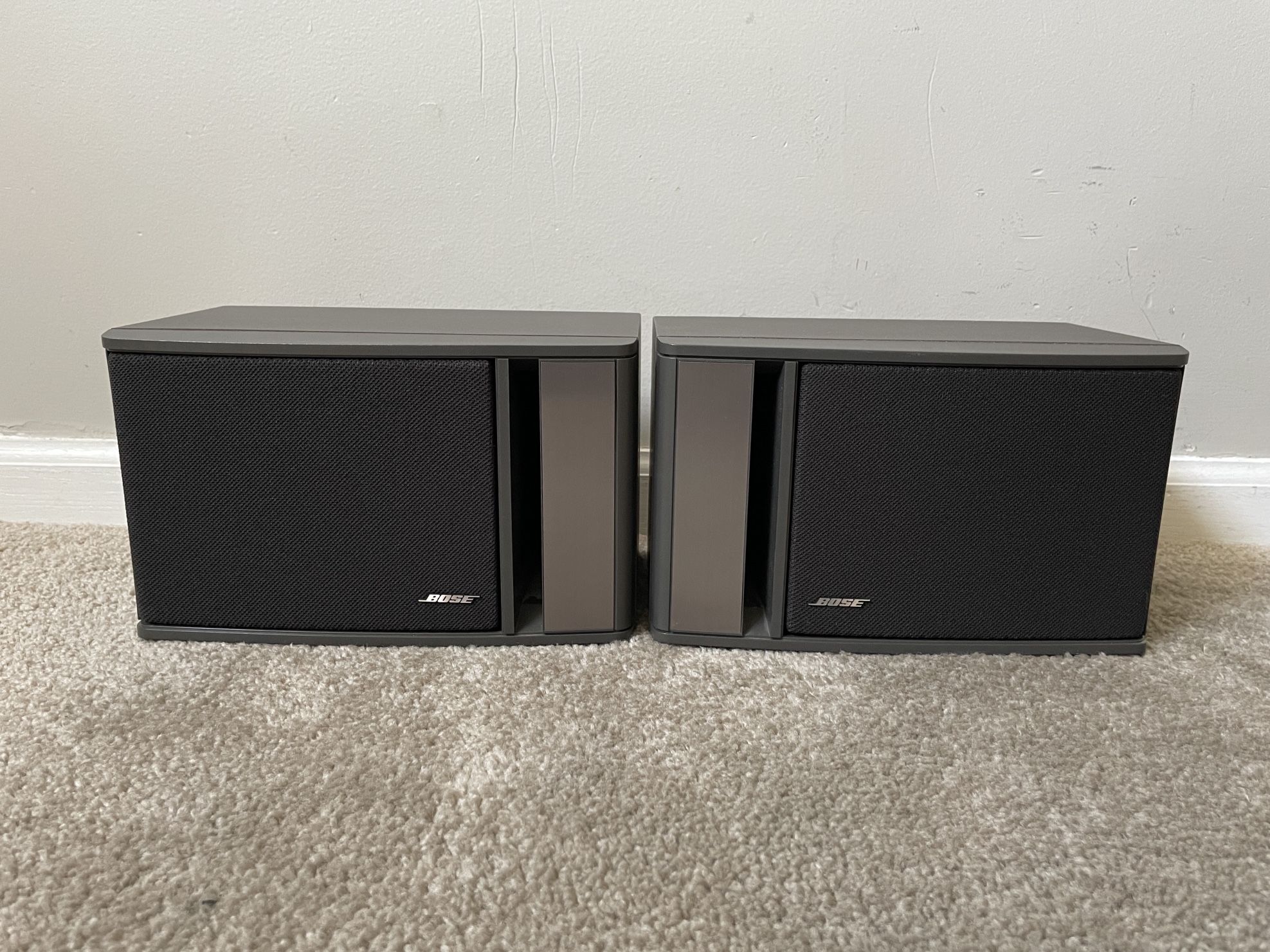 Bose 141 Home Bookshelf Speakers for Sale in Mount Prospect, IL OfferUp