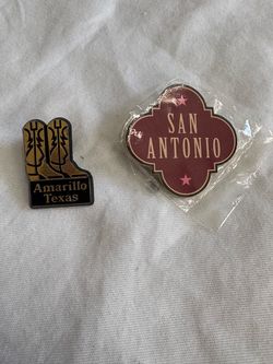 Texas Souvenir Lapel Pins - Amarillo and San Antonio Lot