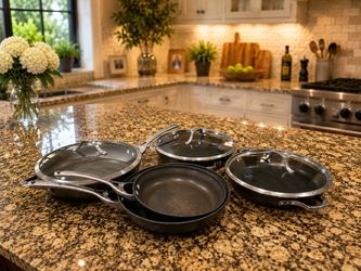 Calphalon Classic Nonstick 8-Piece Cookware Set