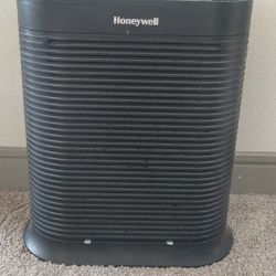 Move Out Sale - Everything Must Go (HouseHold)