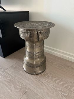 Potterybarn Drum Table