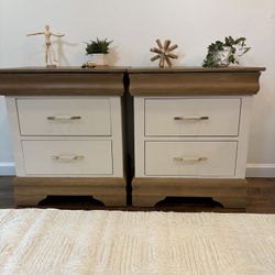 Set Of Modern Three-Drawer Nightstands/End Tables