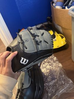 Wilson A360 12”/14” Baseball Glove – Brand New with Tag