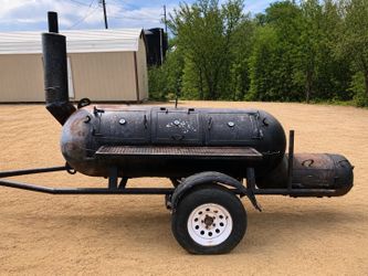250 Gallon Custom BBQ Pit Trailer Smoker