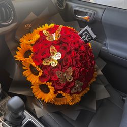 Sunflowers And Roses Bouquet Ramo De Rosas