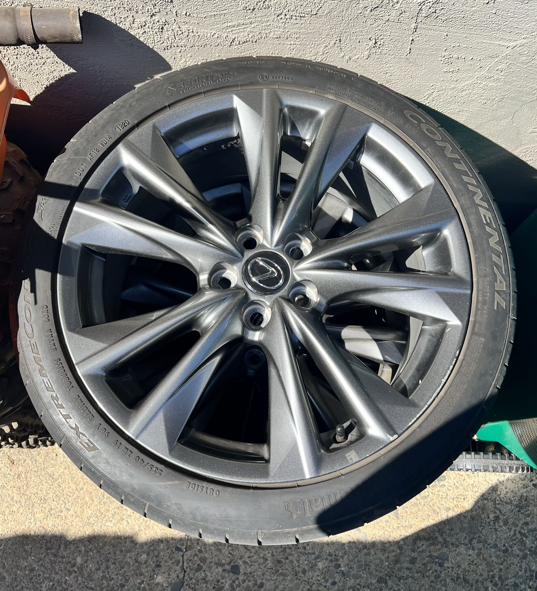 2019 Lexus es350 Fsport Rims