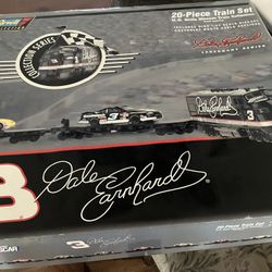 Revel Collection Legendary Series Dale Earnhardt Train Set
