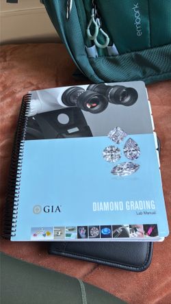 GIA Diamond grading lab manual