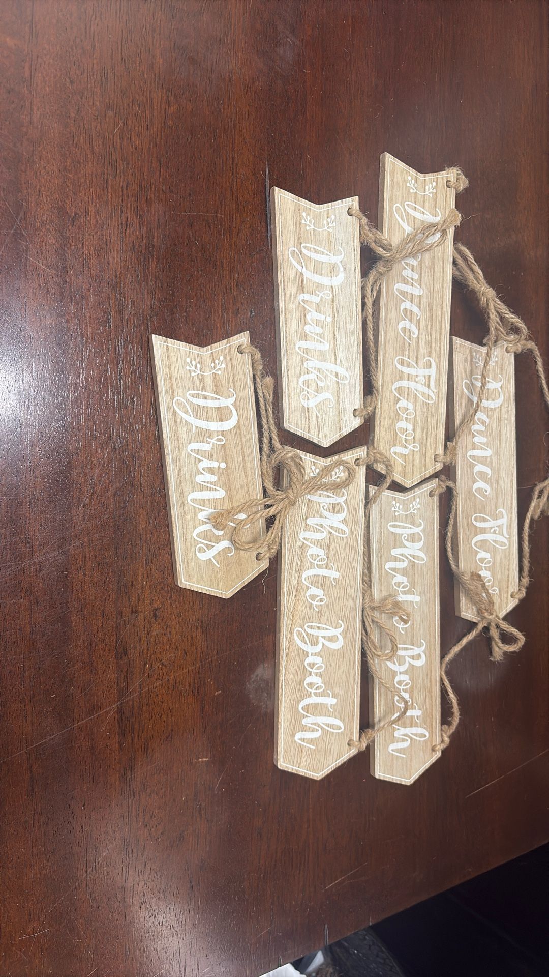 Wedding Rustic Arrows