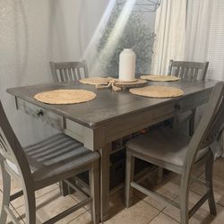 Dining Table Set 