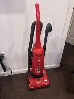 Dirt Devil Vacuum