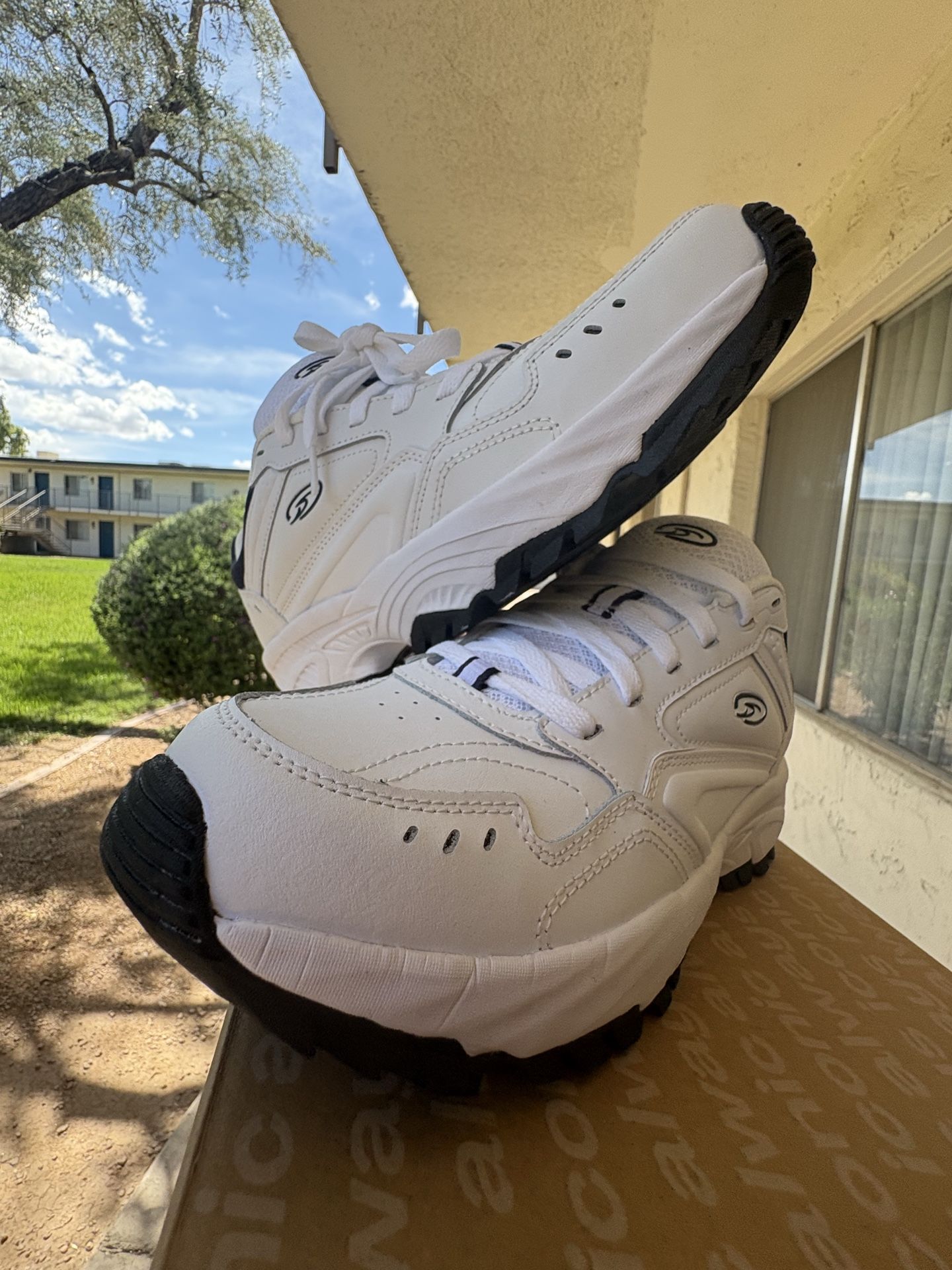 Comforter shoes