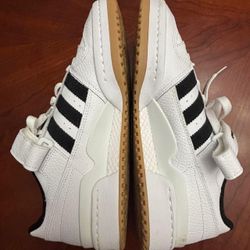 Adidas Forum Low Trainers Cloud Size 9