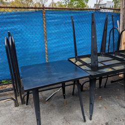 Outdoor Restaurant Tables