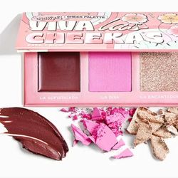 ALAMAR COSMETICS

Viva Las Cheekas Cheek Palette