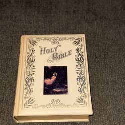 Vintage Holy Bible King James Version KJV White Hardcover Kedeka Edition