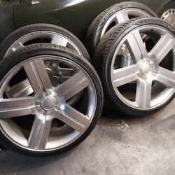 26inch  Rims 6lug Gmc