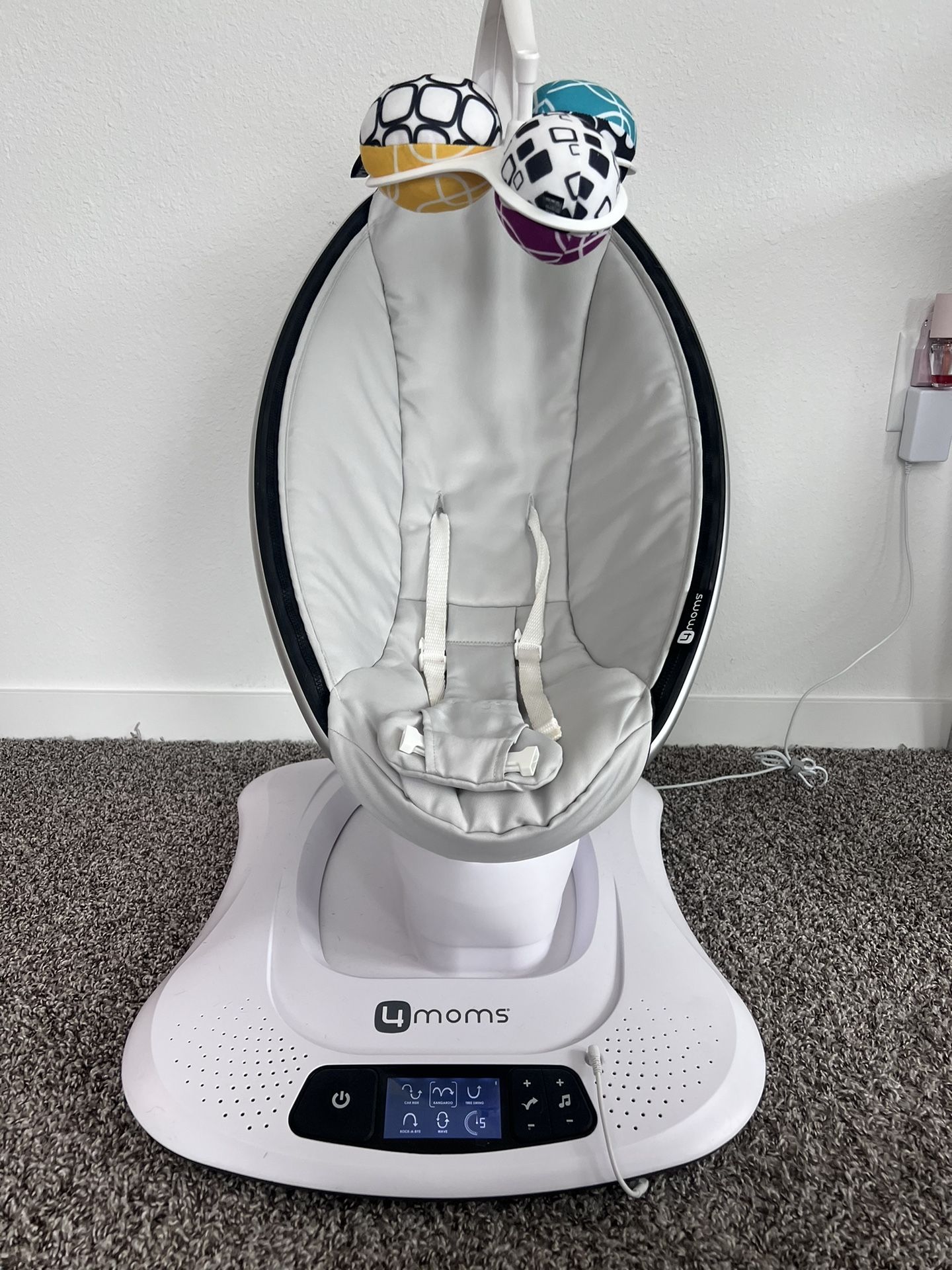 4moms Mamaroo Multi-motion Swing