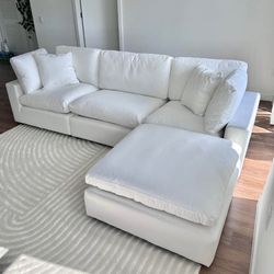 White Cloud Sectional 