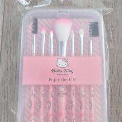 New Hello Kitty 7 Piece Makeup Brush Set