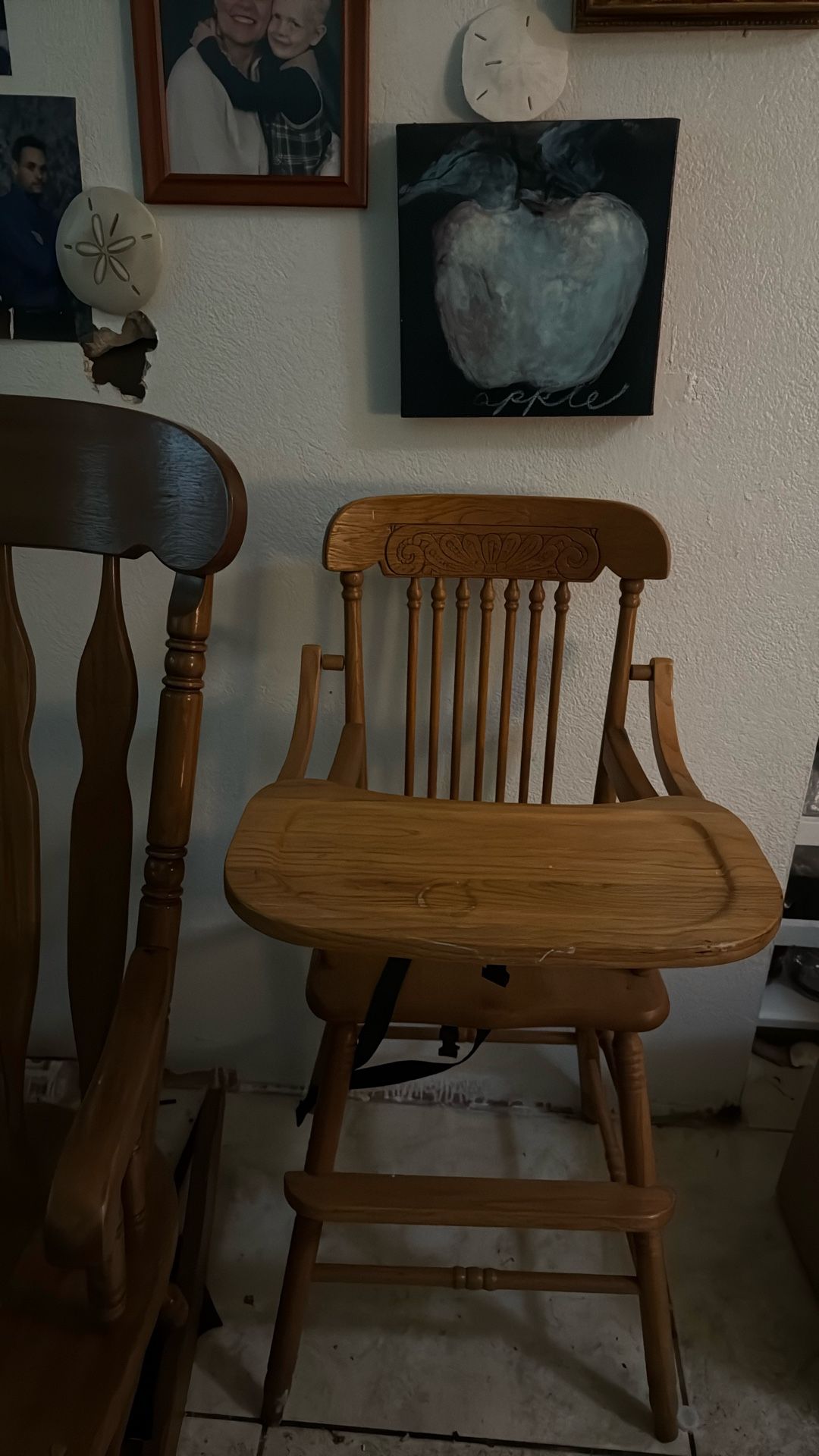 Solid Oak No Veneer, Baby Highchair The Value Is 275 Selling For $65