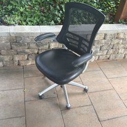 Leather And Mesh Office Chair