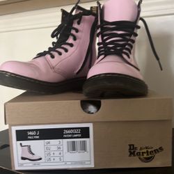 Gently worn Dr. Martens, Pale-Pink Boots, Size 5
