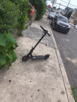 Electric scooter